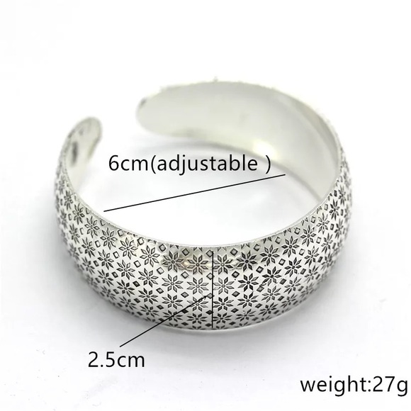 Etched Silver Boho Cuff Bracelet - Picture 4 of 7